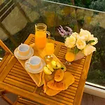 La Vela Luxury Apartment *