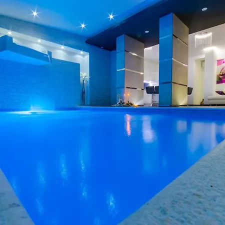 La Vela Luxury 公寓