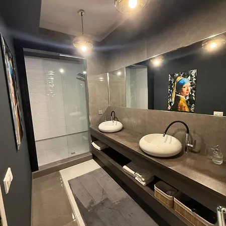 La Vela Luxury Appartement *